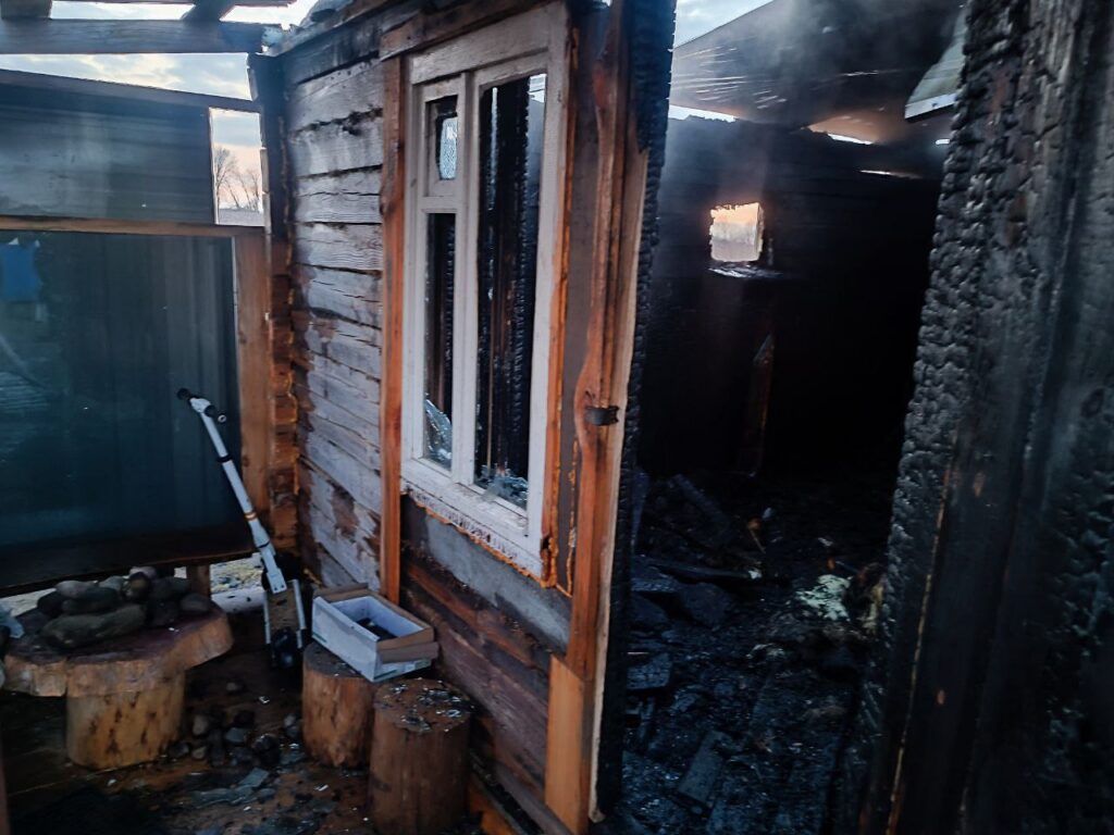 В деревне Ляды сгорела баня