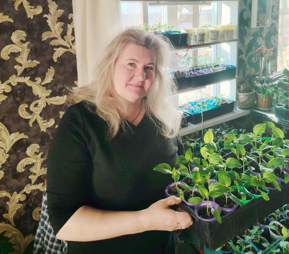 От офисного кресла к рассаде. Рассказываем про зеленое увлечение логиста из Усяжки