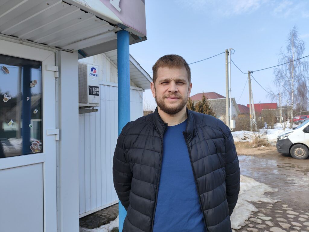 Как жодинец с российскими корнями возродил магазин в смолевичской деревне