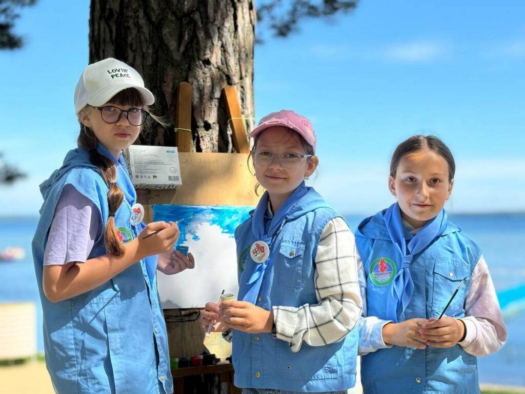 Беларусь примет 272 детей из 10 стран на оздоровление в «Зубрёнке»