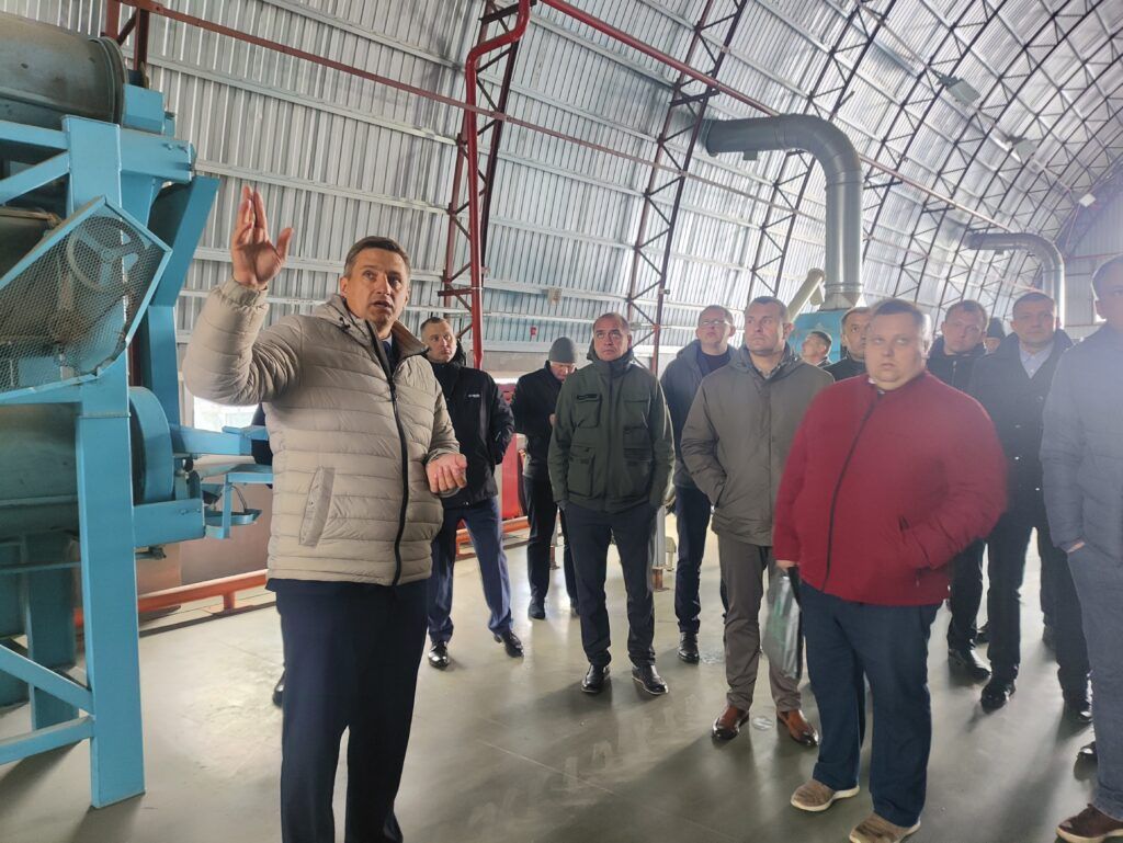 Курс на динамику и молодость: Смолевиччина принимала участников проекта «Аграрий Минщины»