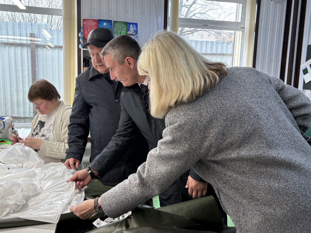 Николай Парамонов ознакомился с работой предприятия Дрим Дизайн