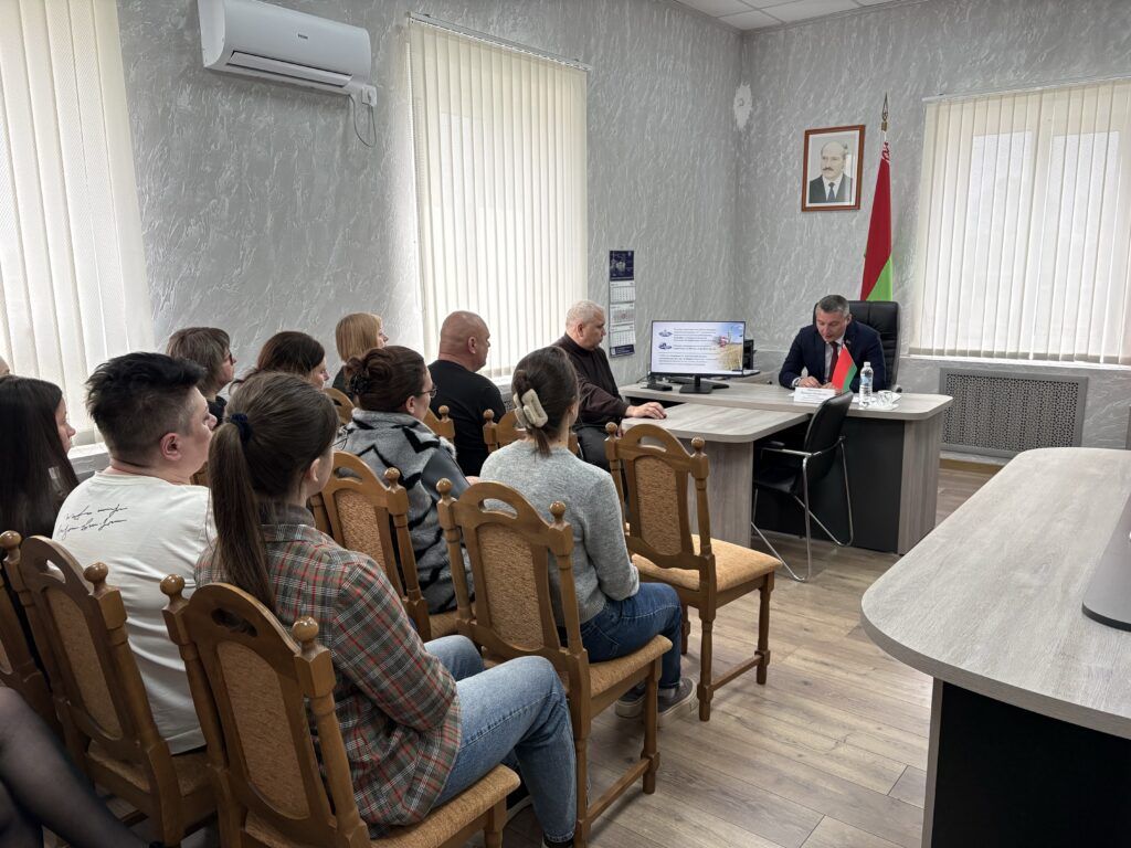 Глава района обсудил с аграриями путь от Чернобыля к устойчивому развитию