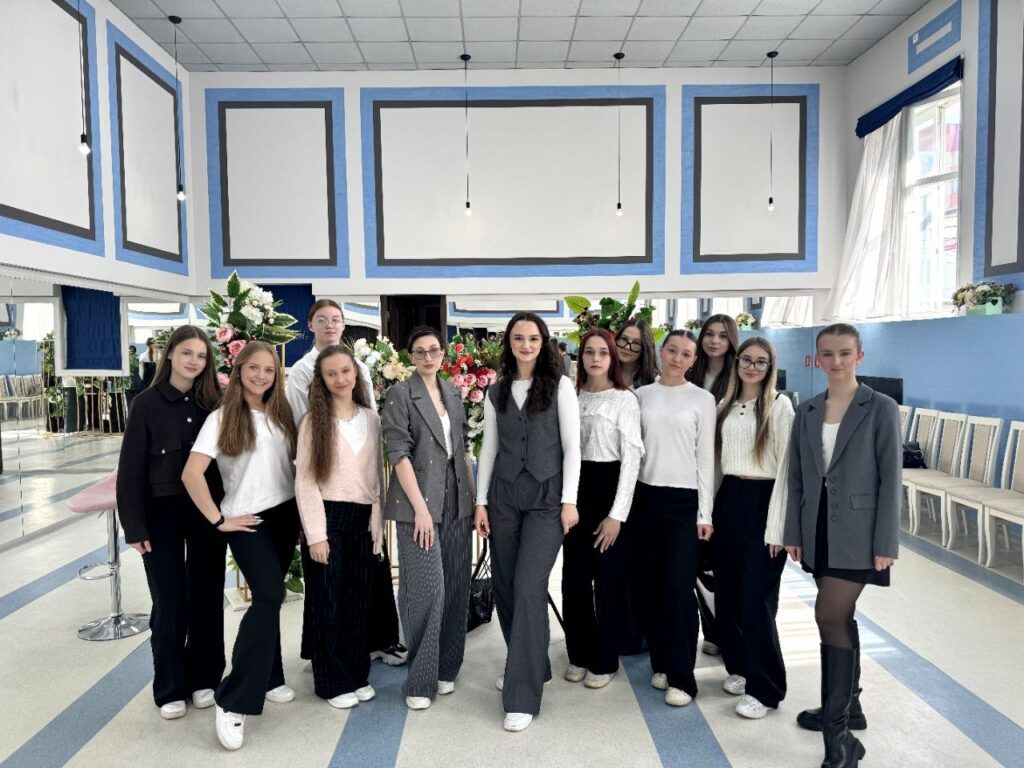 Бьюти-разбор от профи: топ-визажист зарядила будущих участниц «Мисс Весна БРСМ»