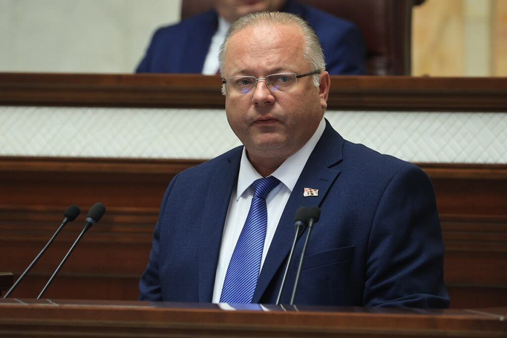 Председатель Комитета госконтроля проведет прямую телефонную линию с жителями Минской области