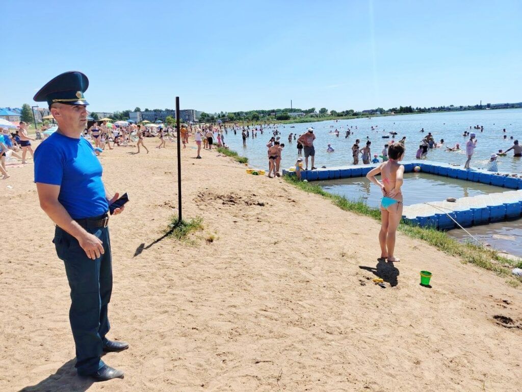 В Смолевичском районе спасатели, милиция и ОСВОД держат водоемы под контролем