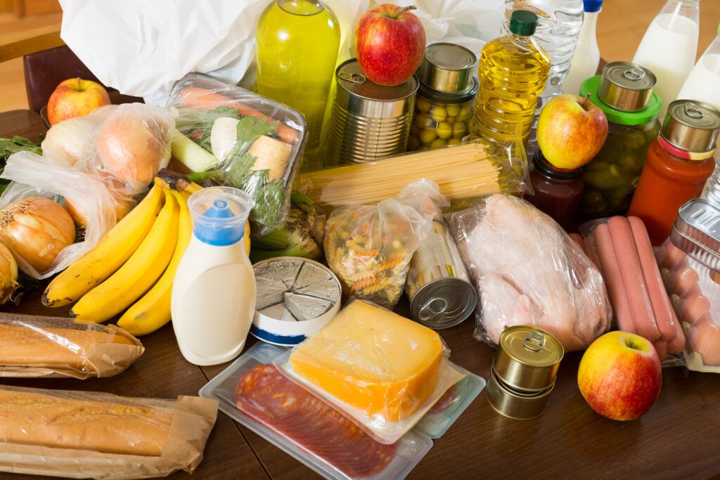 Соцскидки на продукты продлили до конца года – что больше не входит в список льготных товаров