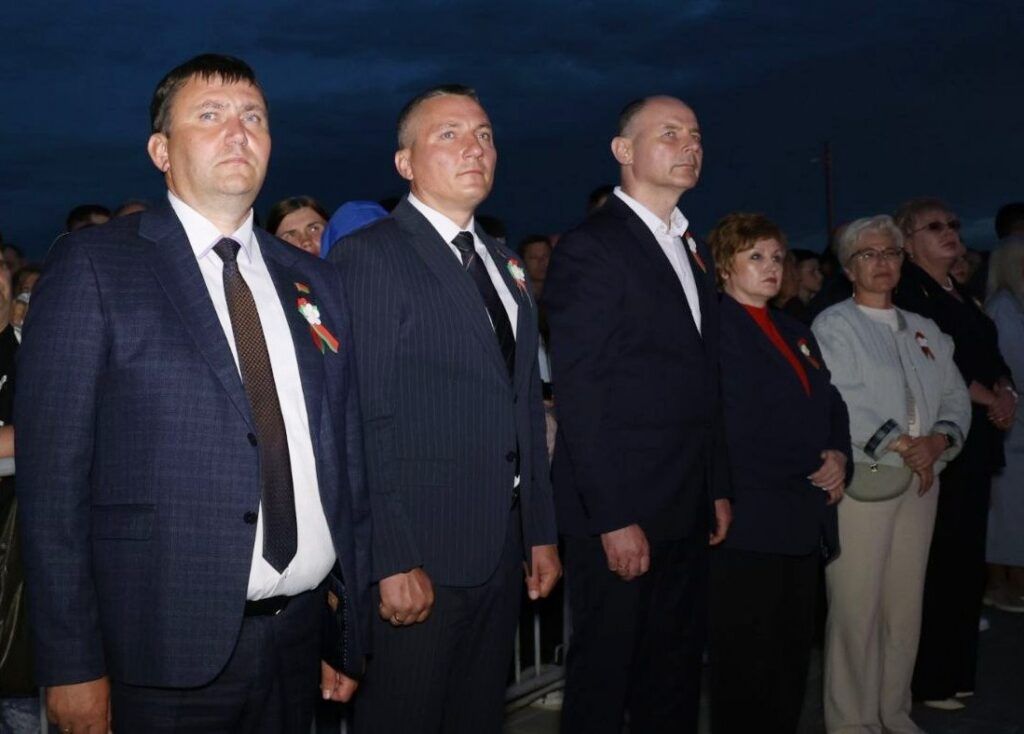 Тысячами голосов звучал гимн Беларуси на Кургане Славы