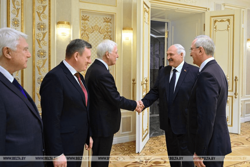 Лукашенко предложил Калужской области кооперацию в АПК