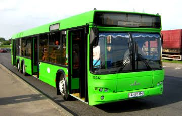 Почему в Багуту не пришел первый автобус? В «Миноблпассажиртрансе» объяснили ситуацию