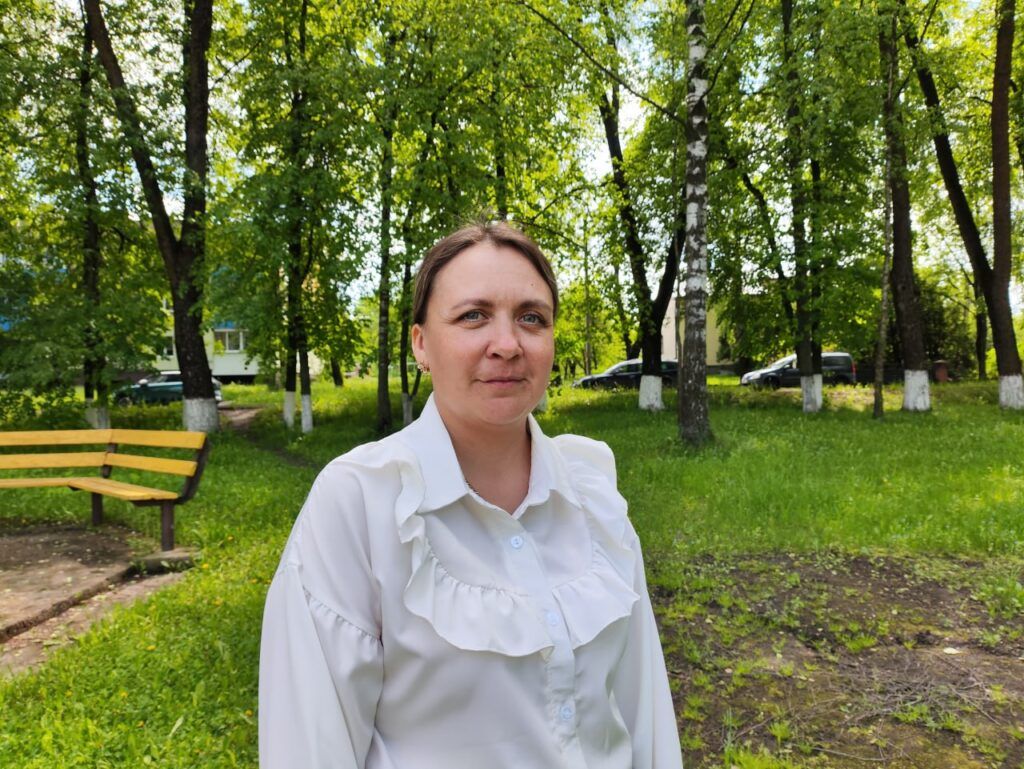 Поменяла тортики на коров. Кондитер из Жодино переехала в деревню Смолевичского района и пошла работать на ферму