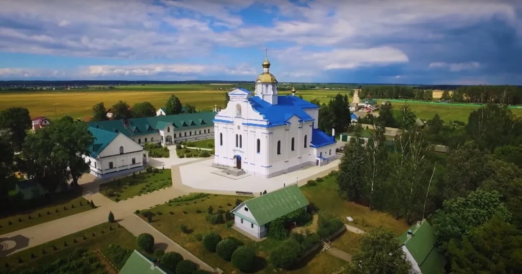 Праздник души и яблочный спас  чем удивит первый фестиваль «Адраджэнне» в деревне Малые Ляды