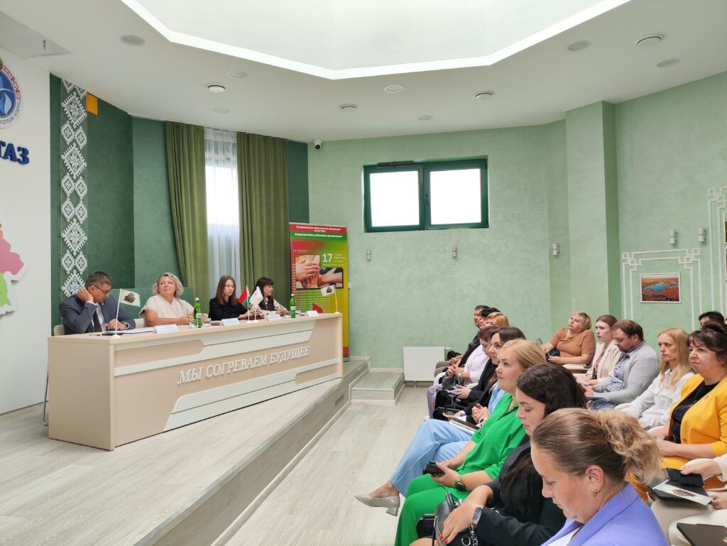 В поселке Усяж дан старт республиканскому марафону «17 граней единства»