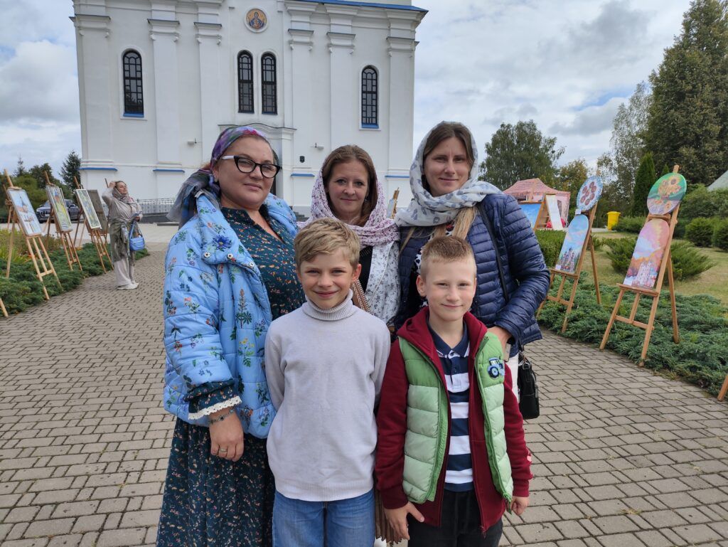 «Ехали с чудесным настроением, а возвращаемся с еще лучшим!» – гости о первом фестивале «Адраджэнне»
