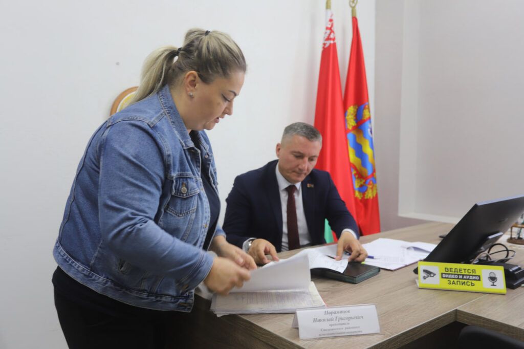 Николай Парамонов провел личный прием граждан