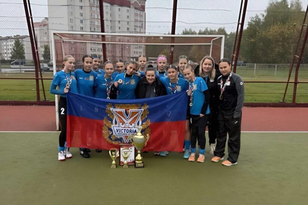 Cмолевичские хоккеистки разгромили соперниц и взяли титул чемпионок страны