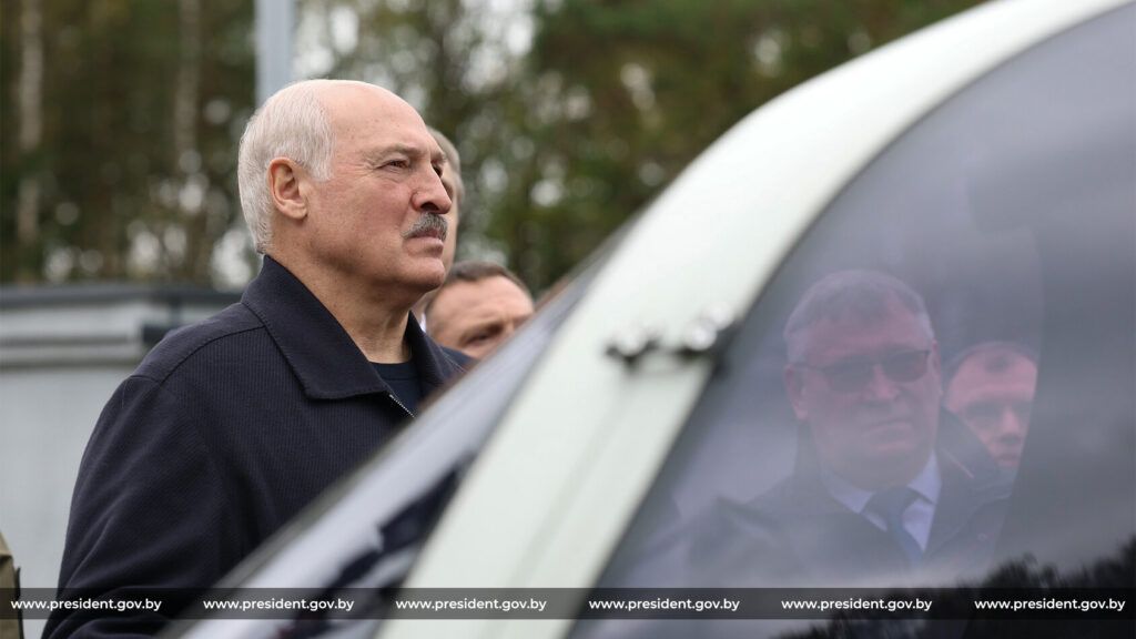 Лукашенко потребовал от белорусских учёных результата. Что показали Президенту на полигоне НАН