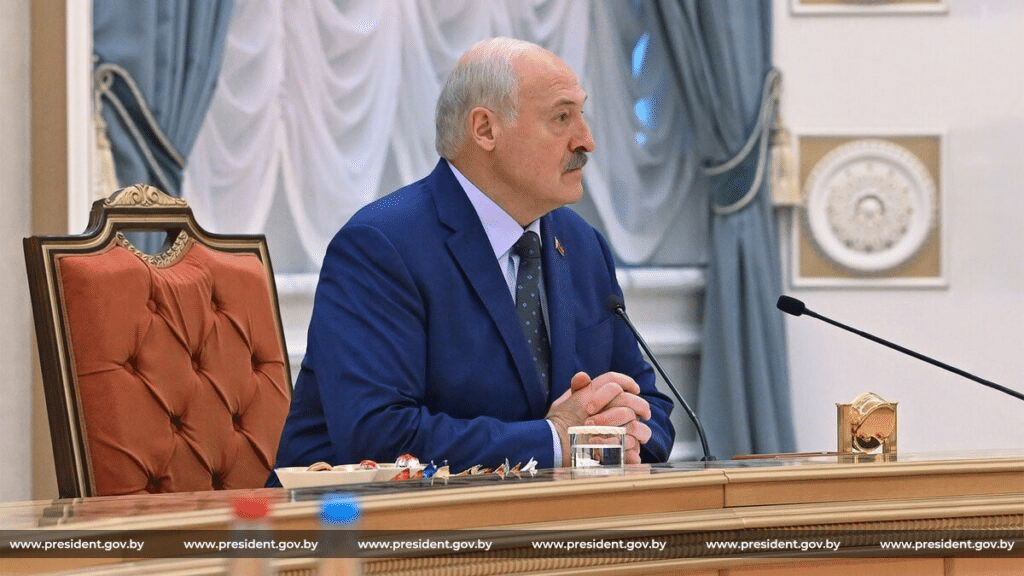 Лукашенко призвал создать единый антитеррористический фронт